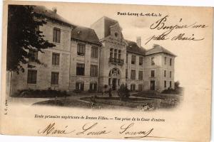 CPA Pont Levoy le.... École primaire superieure de Jeunes... (208443)