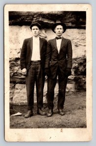 RPPC Two Young Men Flat Cap & Trilby Hat AZO 1904-1918 ANTIQUE Postcard 1383