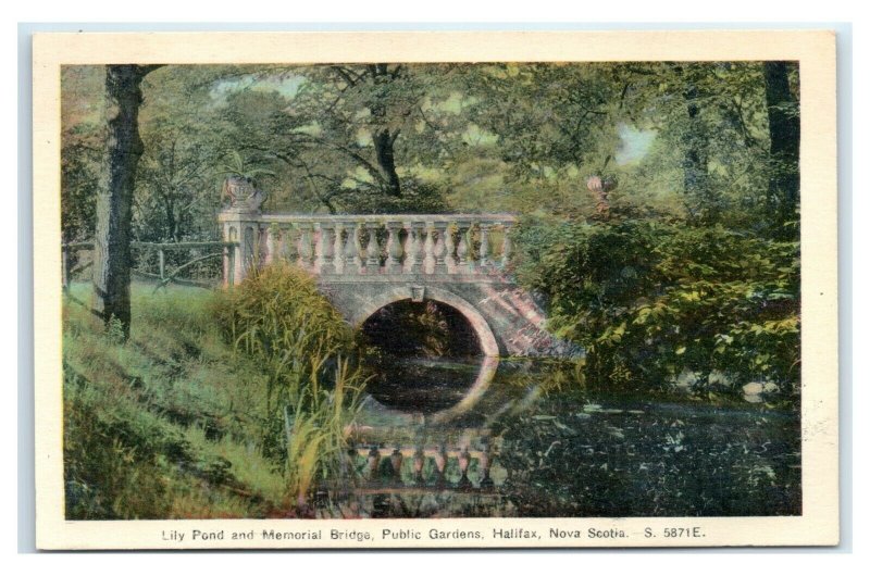 Postcard Lily Pond and Memorial Bridge, Public Gardens, Halifax NS Canada G58