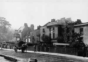Old Black Lion Kilburn Victorian Pub West End Lane London Postcard