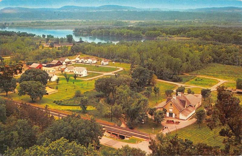 Cassville Wisconsin Birdseye View Of City Vintage Postcard K62143