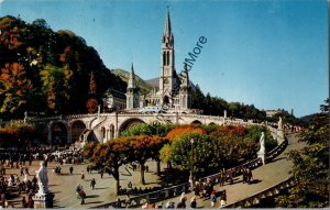 The Basilica of the Esplanade Lourdes Postcard PC212