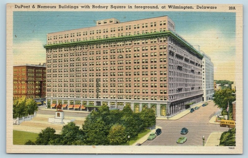 Postcard DE Wilmington DuPont & Nemours Buildings Rodney Square c1940s Linen T11