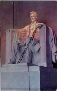 World Famous Statue of Abraham Lincoln by Daniel Chester French Postcard PC294