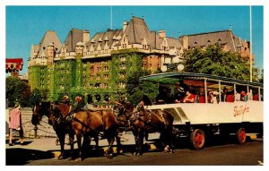 Postcard TOURIST ATTRACTIONS SCENE Victoria British Columbia BC AP1776