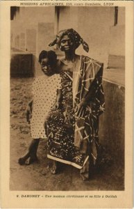 PC ETHNIC TYPES OUIDAH UNE MAMAN CHRETIENNE DAHOMEY BENIN MISSIONARIES (A23493)