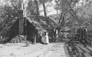 Postcard RPPC C-11910 Arizona Prescott Log Cabin home AZ24-2139