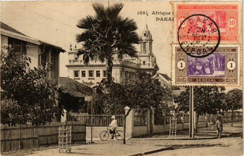 CPA AK Dakar - Rue Scene - Street Scene SENEGAL (778850)