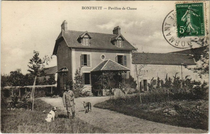 CPA BONFRUIT Pavillon de Chasse (19783)