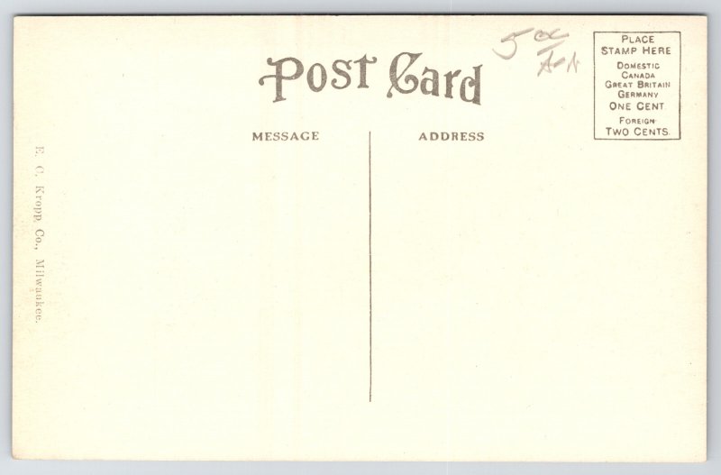 Marion~Men @ Steps~Central Market~1882 Owen Block~Telephone Pole~Hanging Light