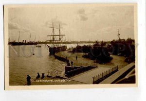 3132988 DENMARK KOBENHAVN Inderreden SHIPS Vintage postcard