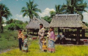 Seminole Indian Family In Florida