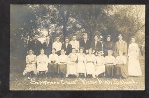 RPPC VICTOR IOWA HIGH SCHOOL SOPHMORE CLASS VINTAGE REAL PHOTO POSTCARD