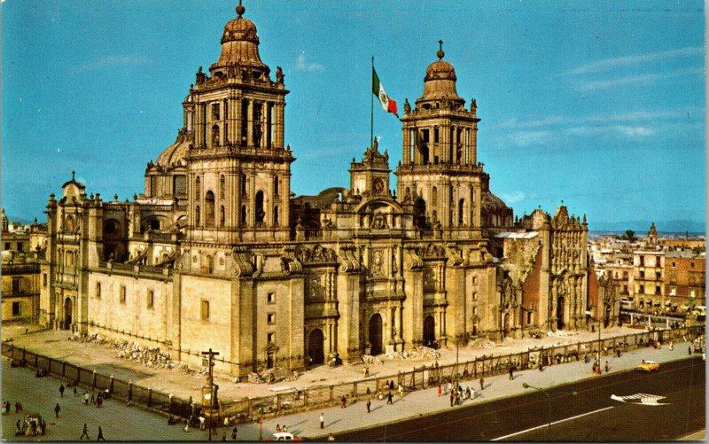 Vtg The Mexico City Cathedral Catedral de Mexico D.F. Unused Chrome Postcard