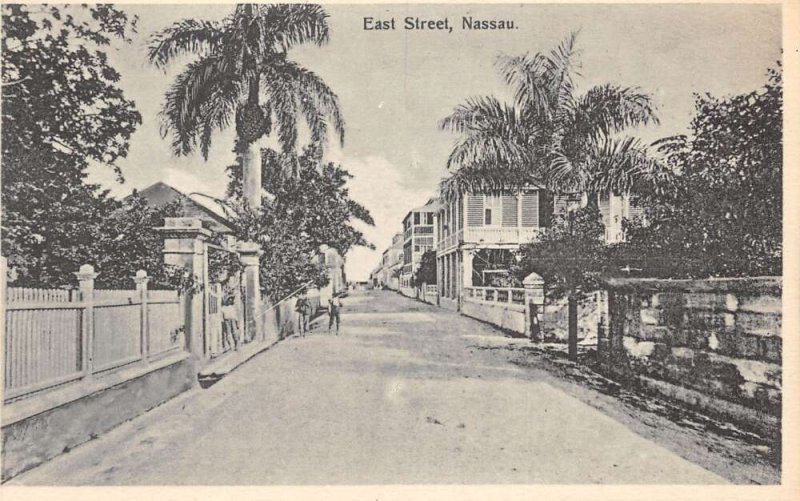 Nassau Bahamas East Street Vintage Postcard AA70525