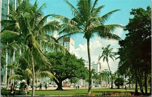 Vtg Miami Florida Looking from Bayfront Park at Biscayne Boulevard Postcard