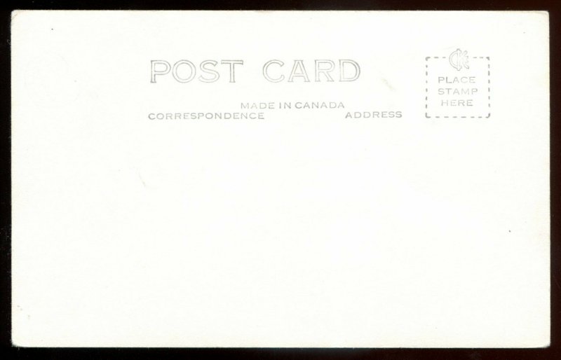 1593 LAC EDOUARD Quebec 1950s Le Lac au Sanatorium. Real Photo