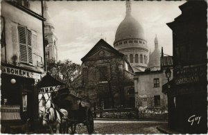 CPA Le Vieux Montmartre, l'Eglise St-Pierre et le Sacre-Coeur (122774)