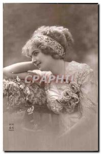 Fantaisie - Femme - Woman with serene smile (carte hongroise Hungary Hongrie) CP