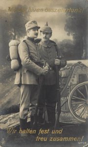 WWI RPPC Postcard Studio Photo Soldiers Cannon Wir Halten Fest Und Treu Zusammen