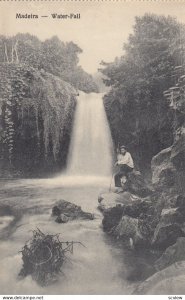 MADEIRA , Portugal , 00-10s ; Water-Fall