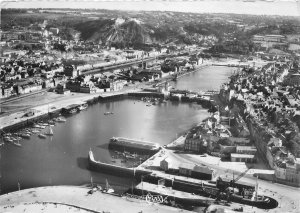 br107387 cherbourg vue aerienne les bassins et la montagne du roule france