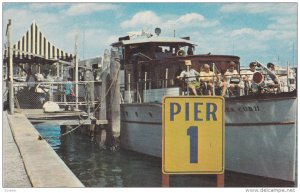 Shop Off Worht Avenue, Pier 1, Ferry Boat, PALM BEACH, Florida, 40-60´