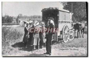 Postcard Old Sante Army Loading injured Red Cross