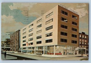 Milwaukee Wisconsin WI Postcard Motor Hotel Hospitality Center Growing Fox c1962