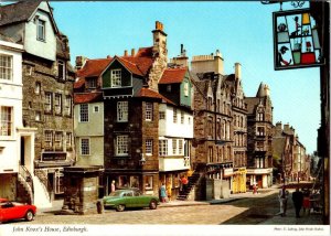 Edinburgh, Scotland  JOHN KNOX'S HOUSE & Royal Mile Street Scene  4X6 Postcard
