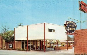 NEW ORLEANS Louisiana LA   RAINBOW MOTOR HOTEL Roadside Motel~50's Cars Postcard