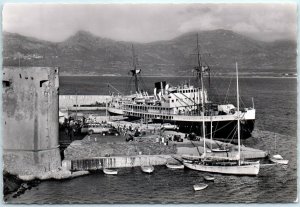 M-37126 Calvi The Arrival of the Liner L'Île-de-beauté Corsica France