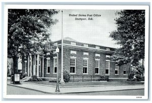 Stuttgart Arkansas AR Postcard United States Post Office Building c1940 Unposted