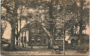 Netherlands Uitspanning Oud Valkeveen bij Naarden Vintage Postcard 01.42