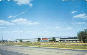 Davenport Iowa Aluminum Co Plant Street View Vintage Postcard K57447