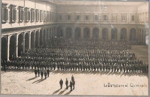 ab0429 - VINTAGE POSTCARD - ROME City: The Flags at the Quirinal-
