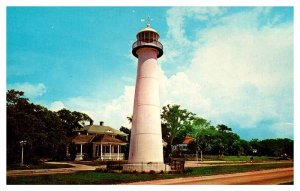 Postcard LIGHTHOUSE SCENE Biloxi Mississippi MS AP0507