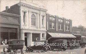 Real Photo - Farmers & Merchants Bank Manly, Iowa, USA Unused 