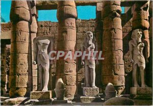 Postcard Modern Luxor Amun Vorhof of Tempels started Ramses ii Statuen