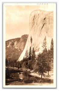 California, Yosemite , Captain Mountain  RPC
