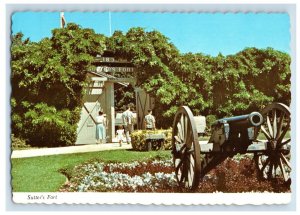 Vintage Fort Sutter California. Postcard 7GE