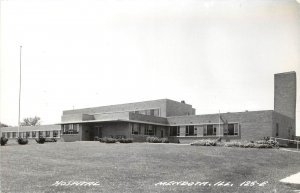 RPPC Postcard Hospital Mendota Il LaSalle County 125E