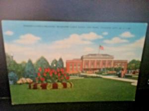 Postcard  Pennsyvania-Reading Seashore Lines Depot & Park, Atlantic City, NJ