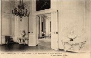 CPA VERSAILLES Le Petit TRIANON Les Appartements de Maie-ANTOINEtte (353365)