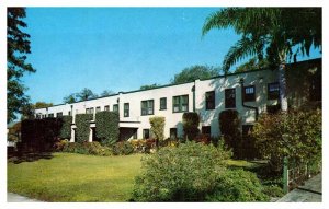 Postcard HOTEL SCENE Clearwater Florida FL AS1593