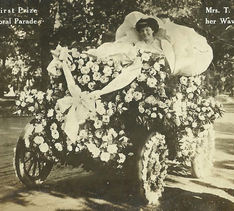 Indianapolis INDIANA RPPC 1909 ADVERTISING Parade WAVERLEY ELECTRIC CAR Waverly