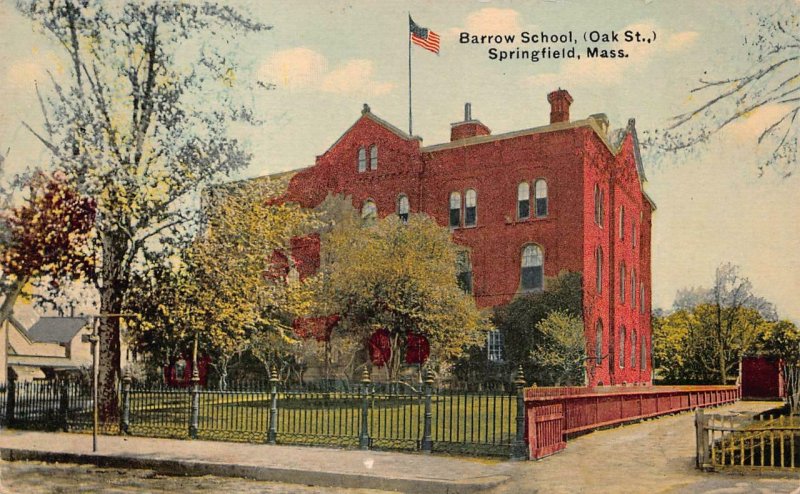 BARROW SCHOOL OAK STREET SPRINGFIELD MASSACHUSETTS POSTCARD (c. 1910)