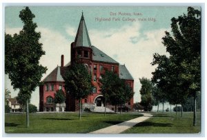 c1910 Exterior View Highland Park College Main Building Des Moines Iowa Postcard