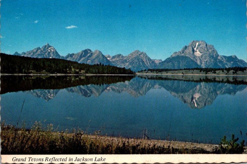 Wyoming Grand Teton National Park The Grand Tetons Reflected In Jackson Lake