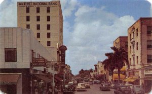 Andrews Avenue FORT LAUDERDALE Florida Street Scene c1950s Vintage Postcard